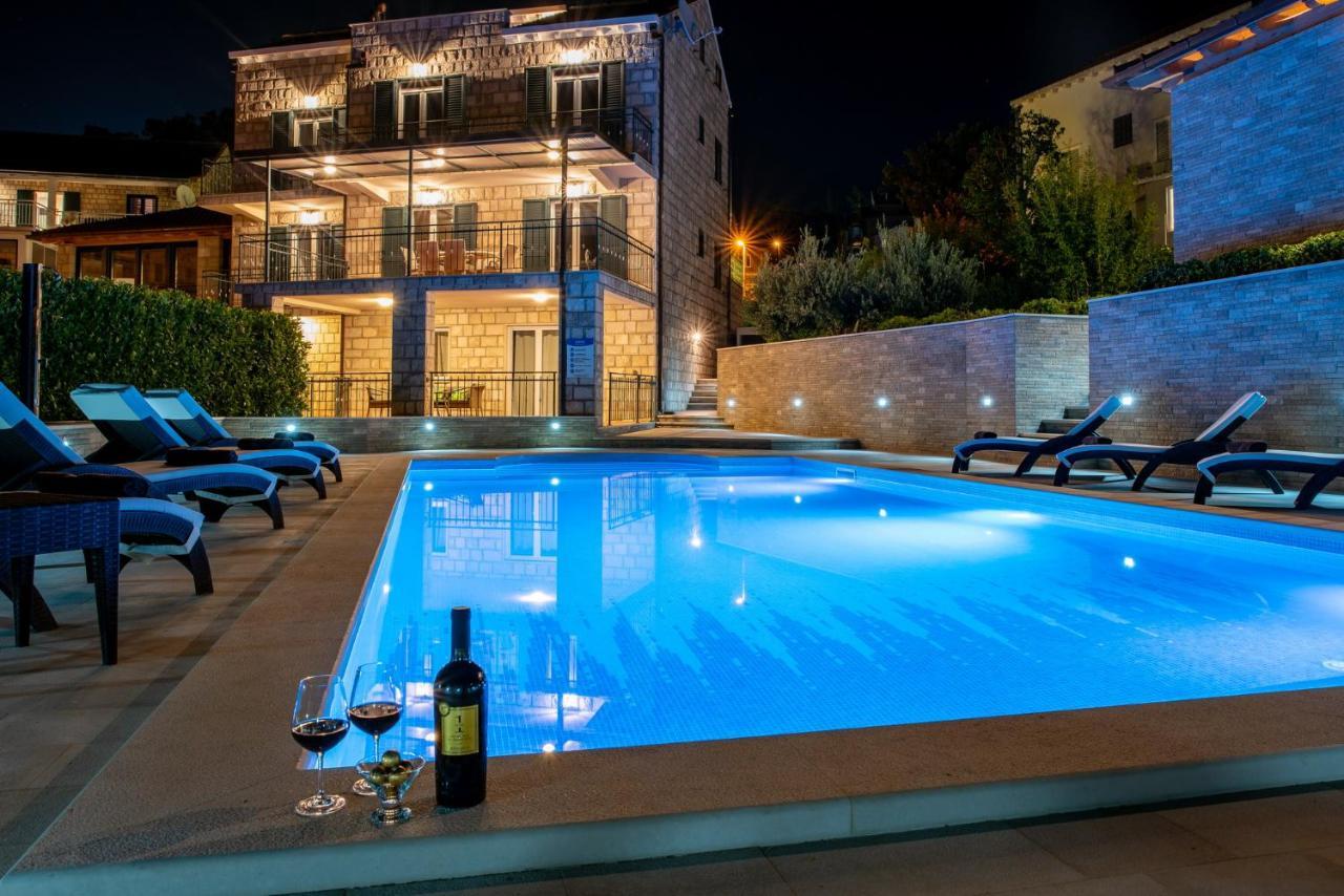Sutalo 2 * Cavtat