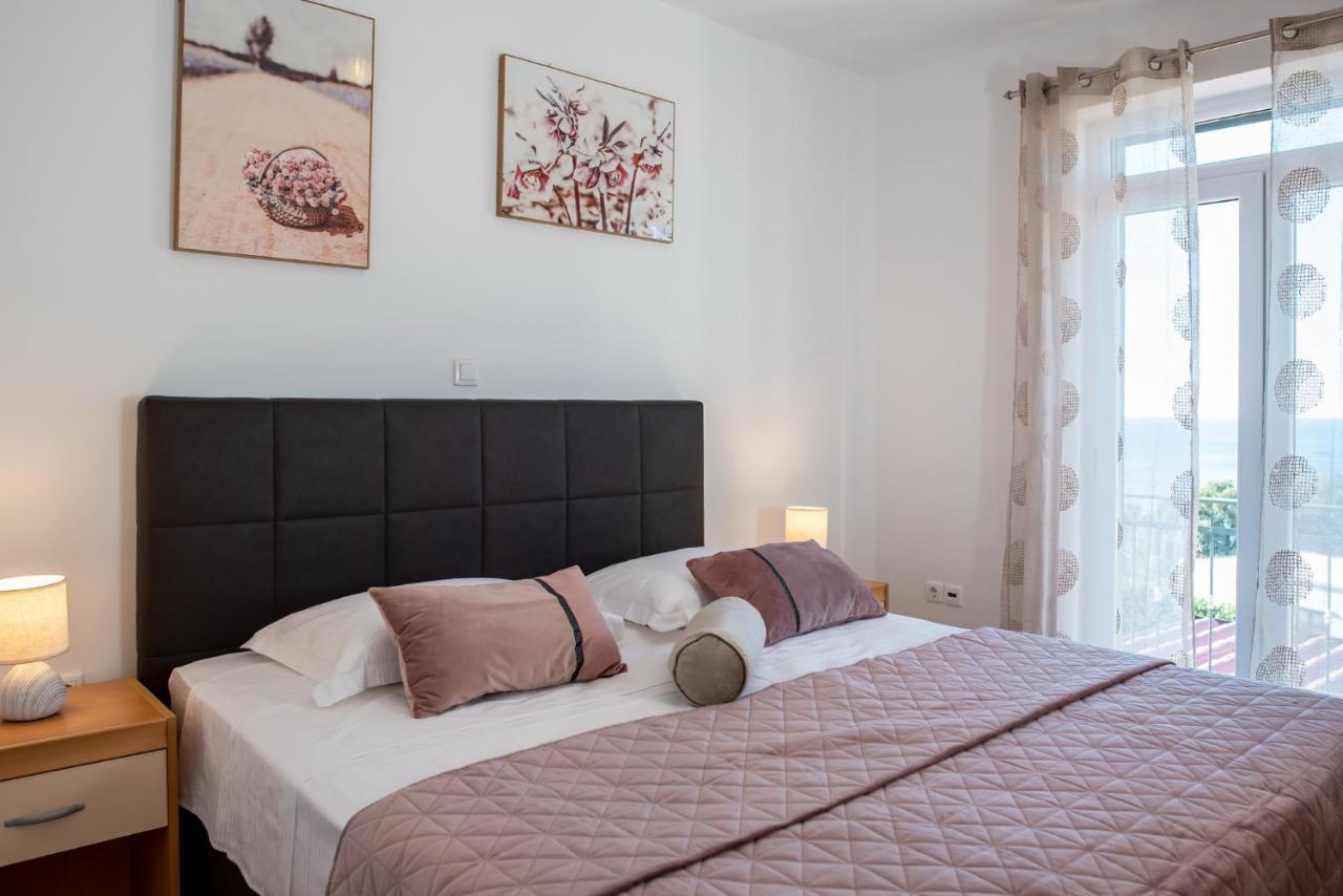Apartment Sutalo 2 *